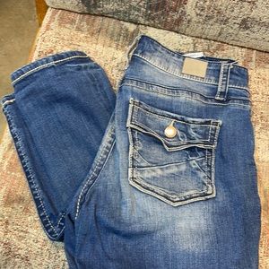 BKE Mika straight size 28 reg